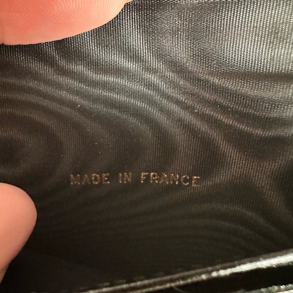Chanel VINTAGE NEVER USED Black Caviar Leather Card Holder - Picture 7 of 9